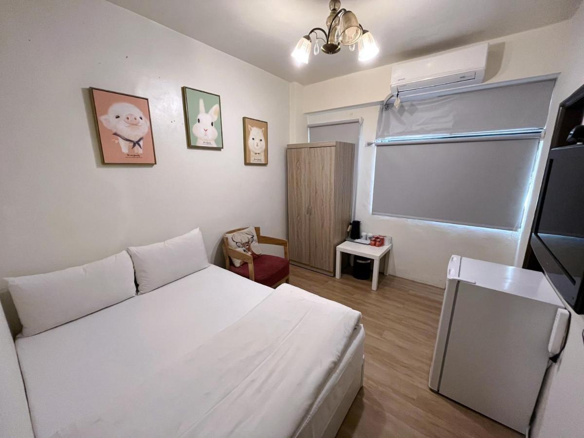 Fengchia Fun House Apartment Taichung Luaran gambar