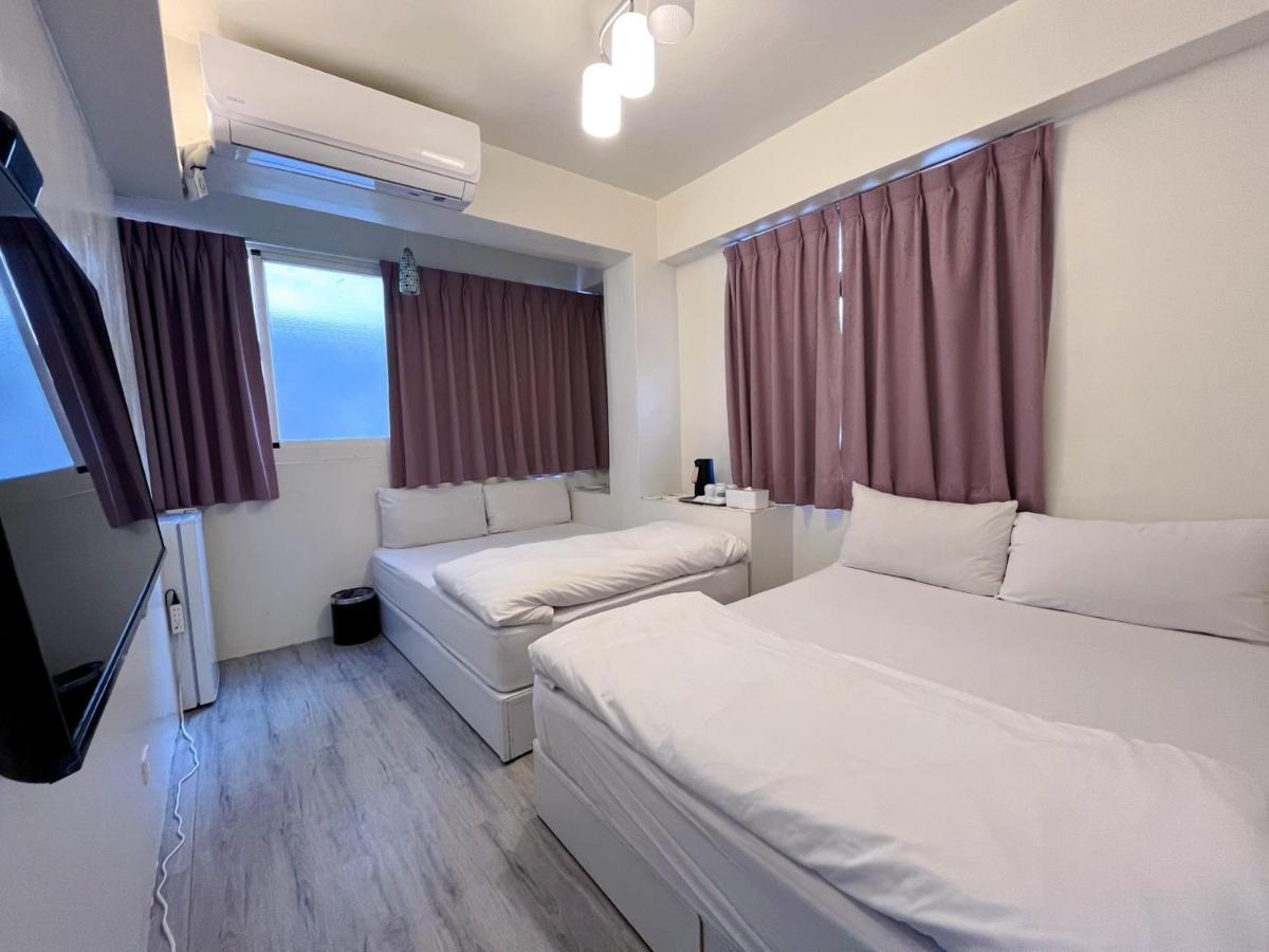 Fengchia Fun House Apartment Taichung Luaran gambar