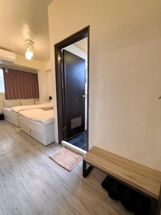 Fengchia Fun House Apartment Taichung Luaran gambar