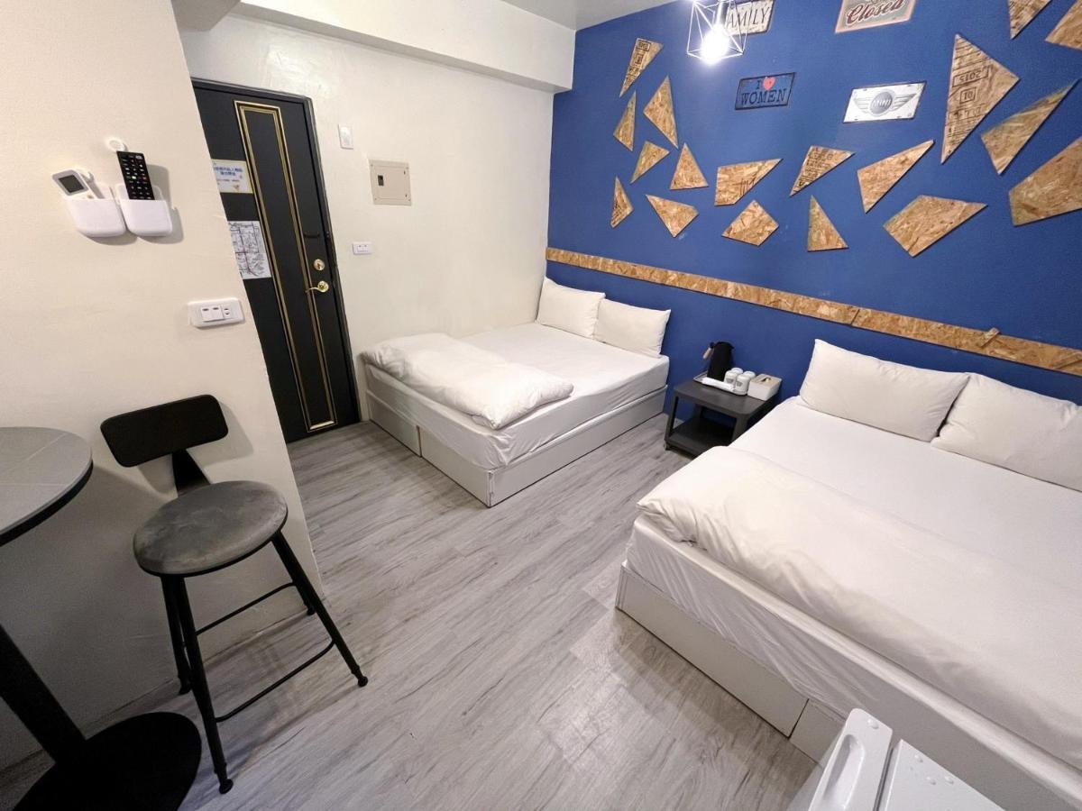 Fengchia Fun House Apartment Taichung Luaran gambar